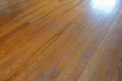 Maple-wood-floor